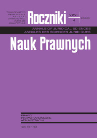 PROBLEM MULTICENTRYCZNOŚCI SYSTEMU PRAWA KANONICZNEGO